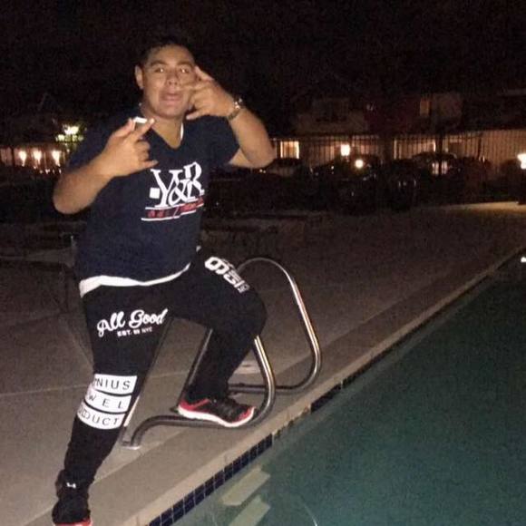 Meet your Posher, Vince - Picture 1 of 1